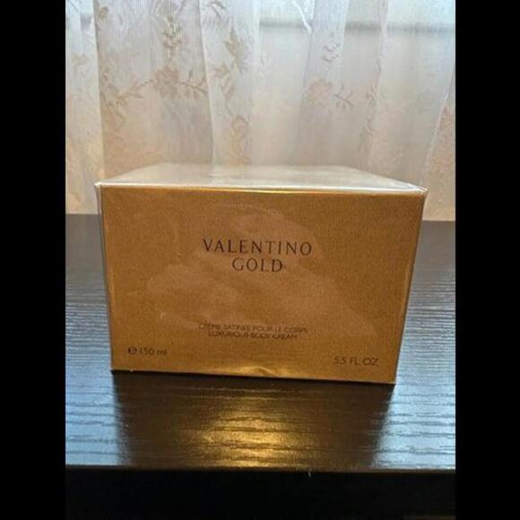 Valentino Other - Valentino Gold Luxurious Body Cream, 150 ml 5.5 FL oz - New and Sealed